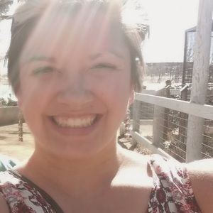 Meet your Posher, Lydia